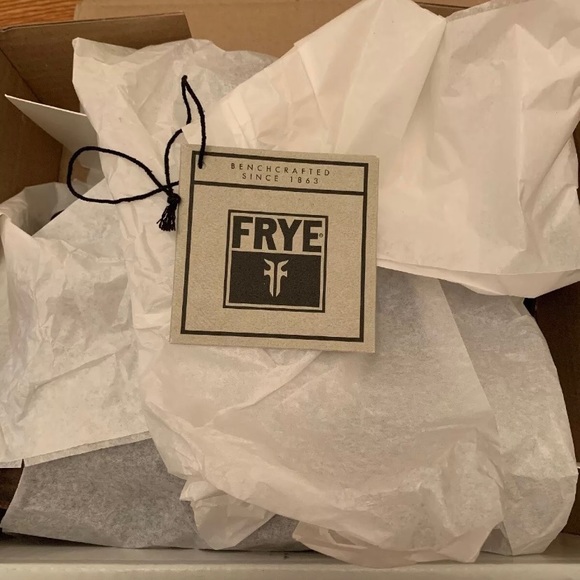 Frye Melissa Knotted Short Boot Size 6.5 - Picture 8 of 9